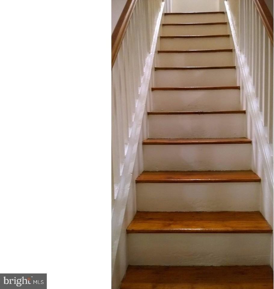 224 Watkins St - Photo 3 of 17