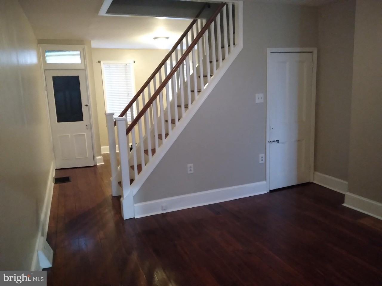 224 Watkins St - Photo 5 of 17