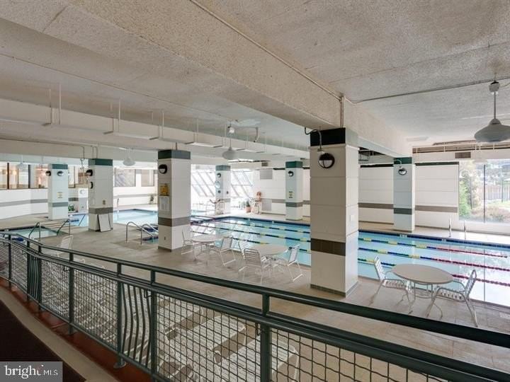 205 Yoakum Pkwy Unit 204 #204 - Photo 3 of 26