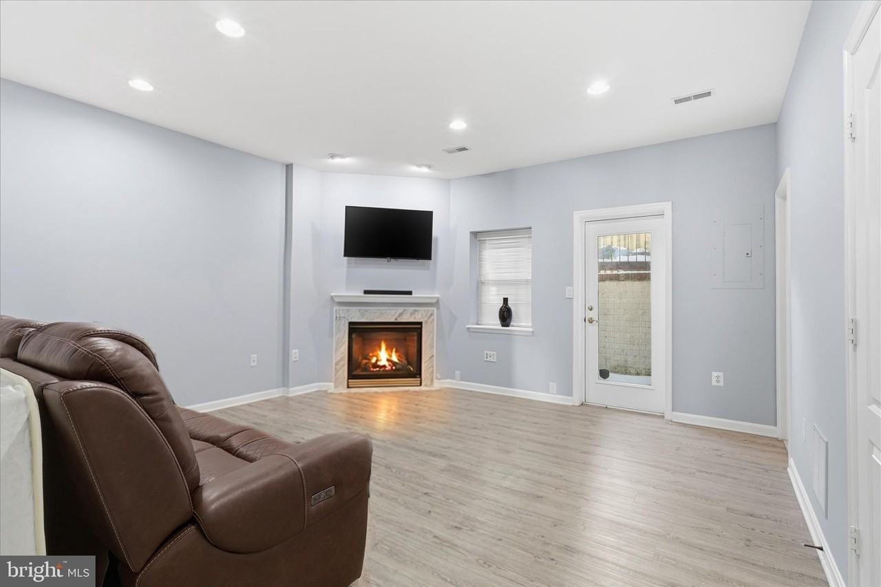 13584 Flying Squirrel Dr - Photo 5 of 29