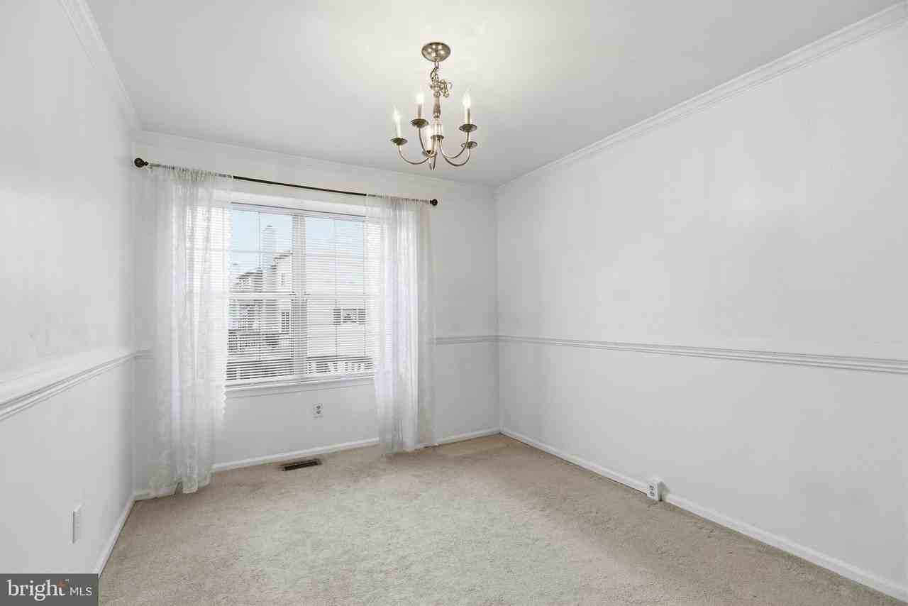 7669 Chadds Landing Way - Photo 6 of 19