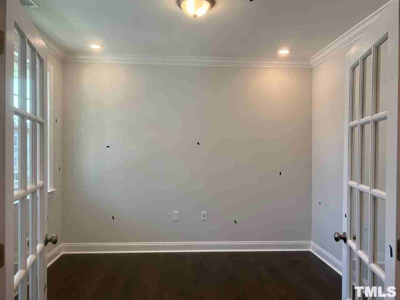 365 Natsam Woods Way - Photo 5 of 32