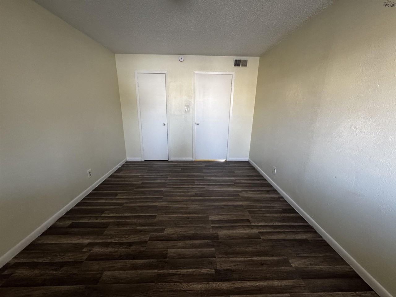 2316 Buchanan St #2 - Photo 6 of 9