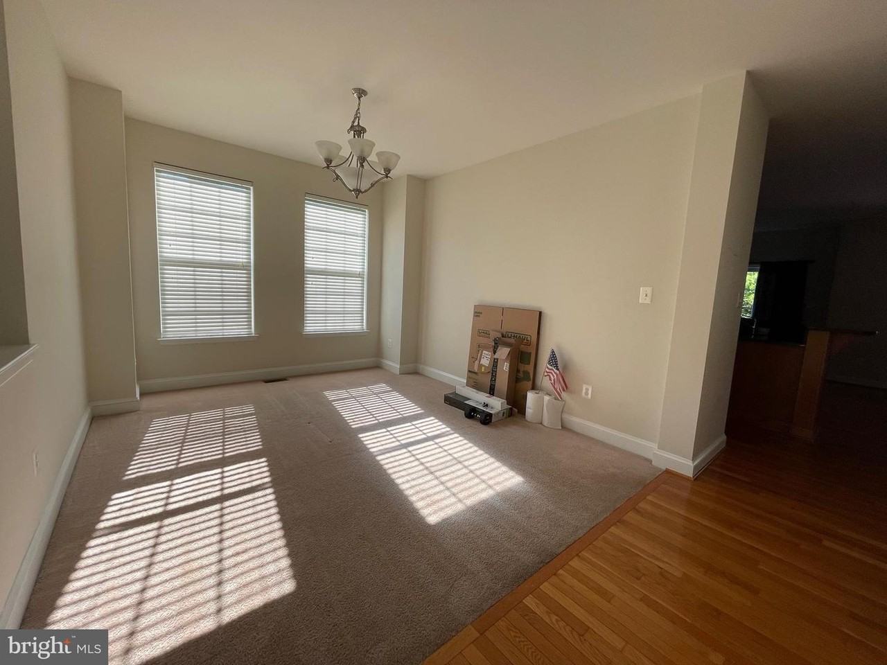 43998 Fresia Ln - Photo 2 of 13