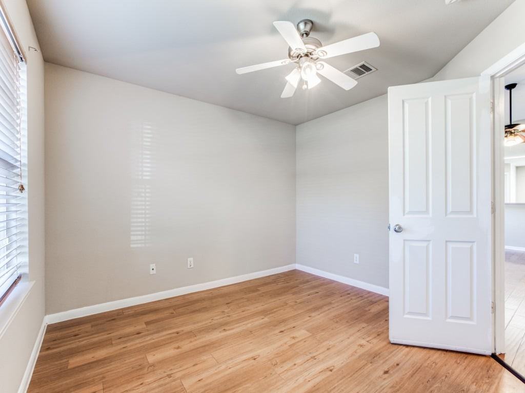 1002 Magnolia Fld - Photo 7 of 16