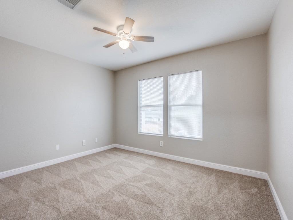 7838 Winterstone Dr - Photo 5 of 13