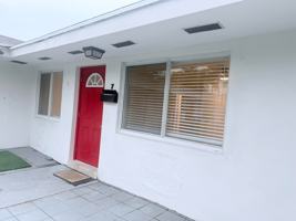 featured image of 626 Prosperity Farms Rd #7