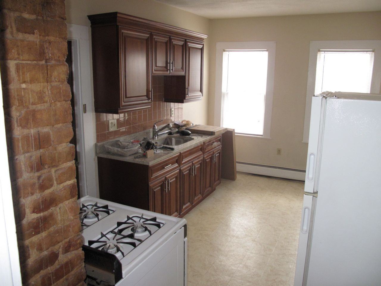 66 Morton Ave #3 - Photo 7 of 12