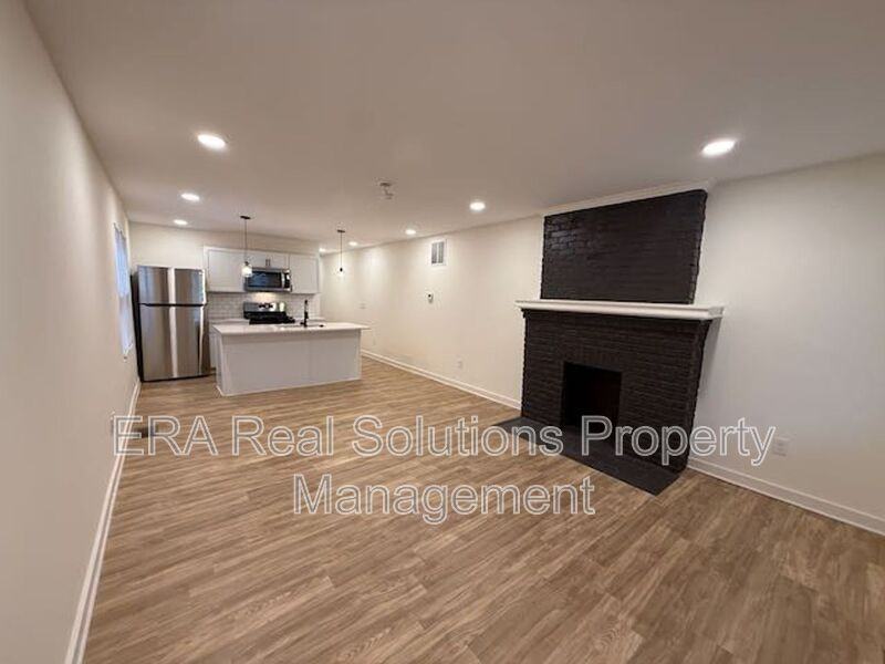 849 Heyl Ave - Photo 2 of 15