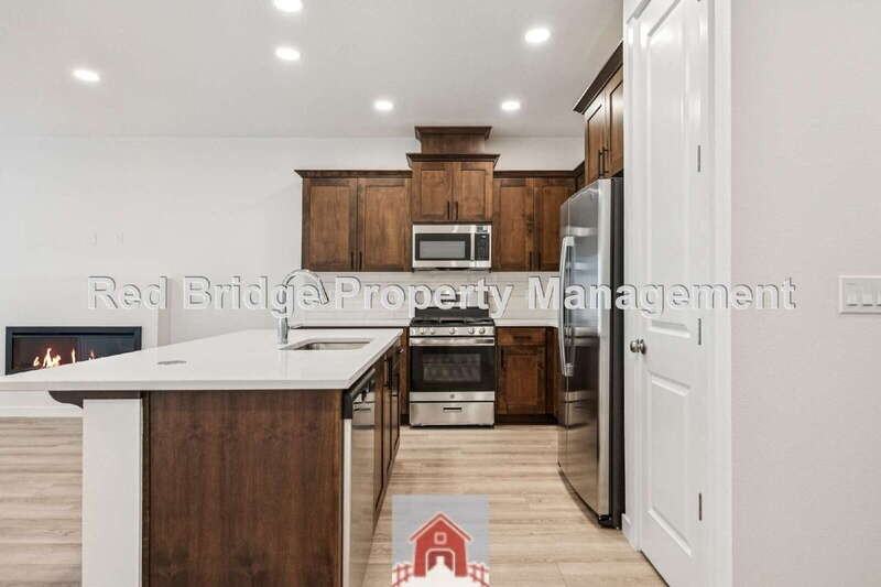 2795 S Heather St - Photo 6 of 42