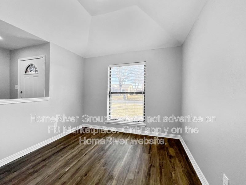 2509 Kimberly Dr - Photo 3 of 21