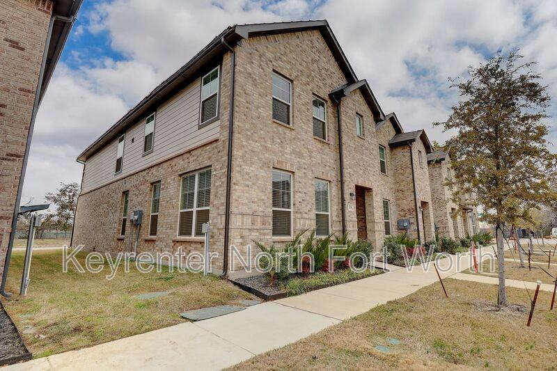 216 Territory Trl - Photo 4 of 14