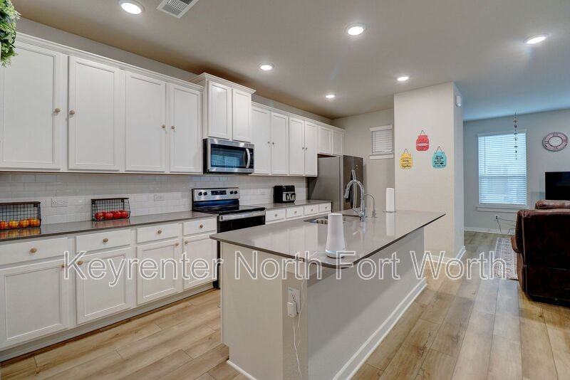 216 Territory Trl - Photo 7 of 14