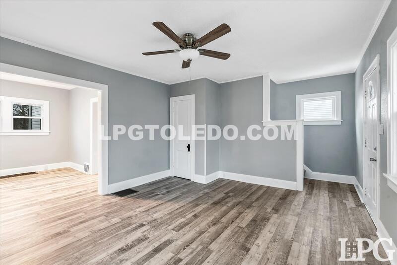 927 Alvison Rd - Photo 7 of 30