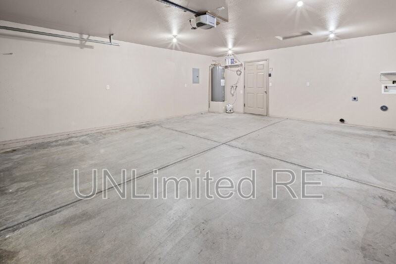 2470 Constellation Dr #102 - Photo 3 of 26