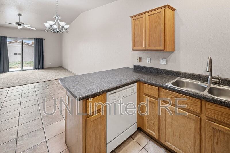 2470 Constellation Dr #102 - Photo 7 of 26