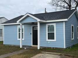 featured image of 814 21st St N