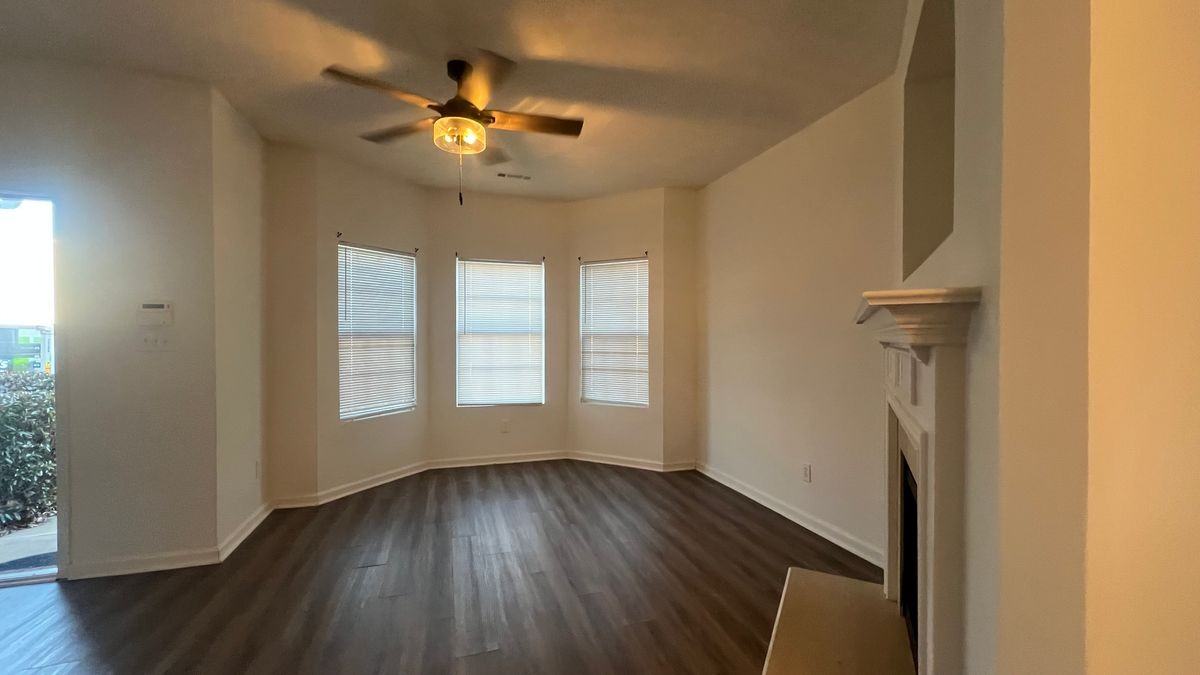 8490 Oakley Cir - Photo 2 of 16