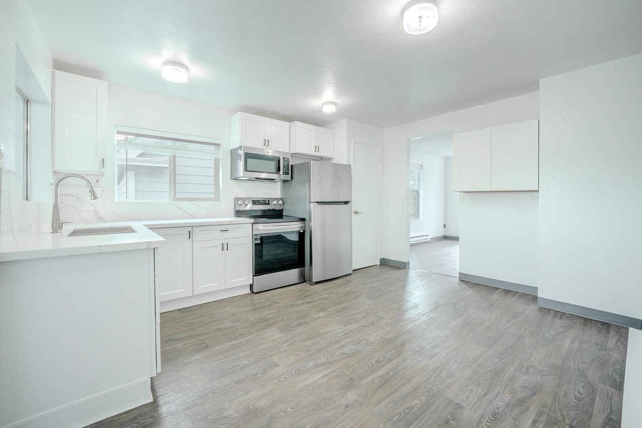 508 20th Ave - Photo 3 of 18