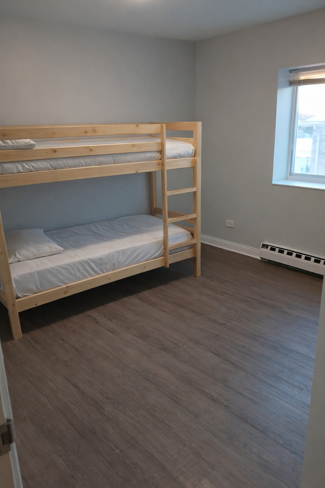 Summit Apartments - Photo 5 of 15