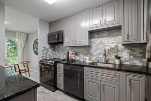 833 N Humboldt St - Photo 1 of 1