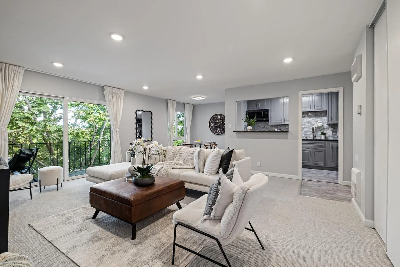 833 N Humboldt St - Photo 6 of 15