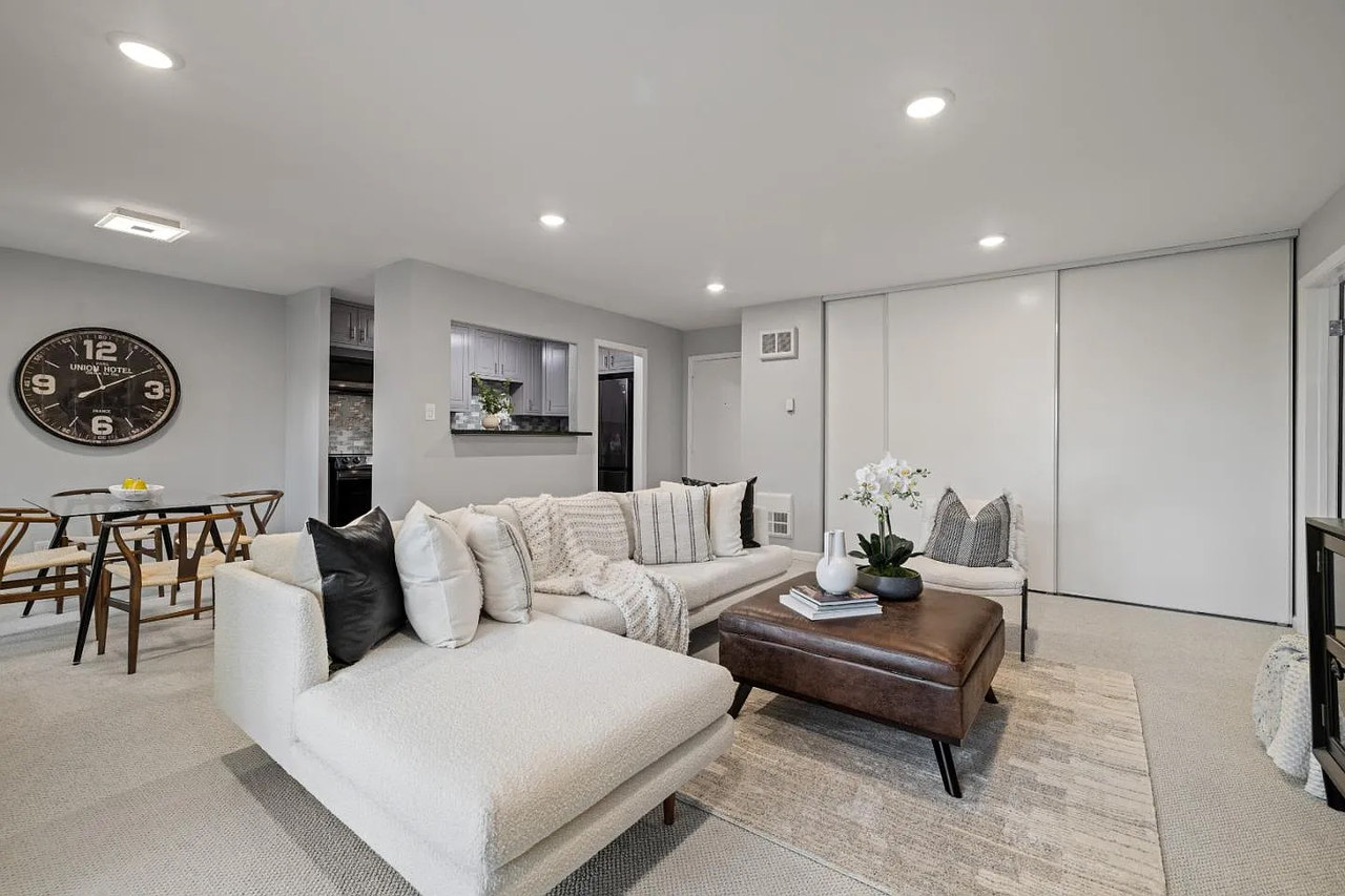 833 N Humboldt St - Photo 7 of 15