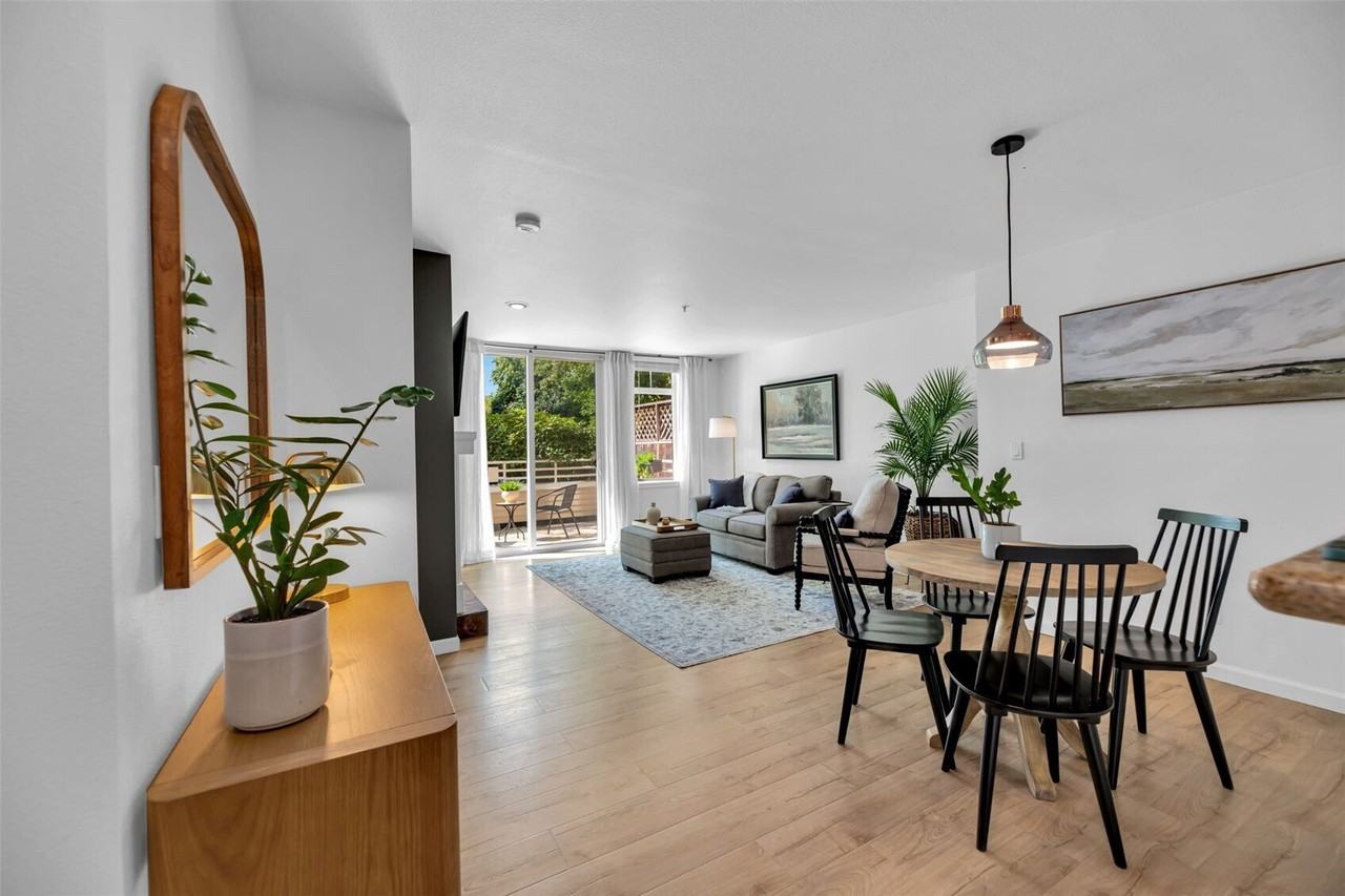 611 Highland Dr - Photo 4 of 14