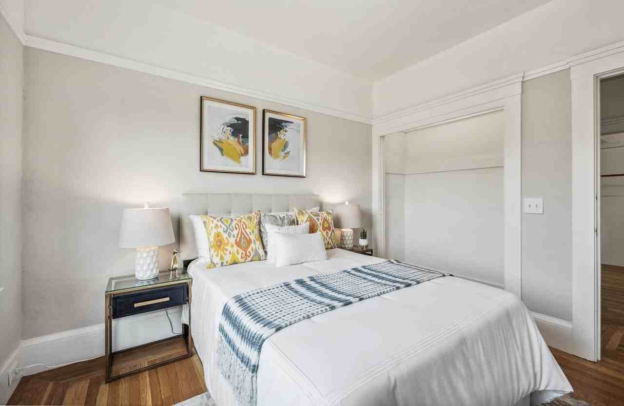 3154 College Ave - Photo 6 of 16