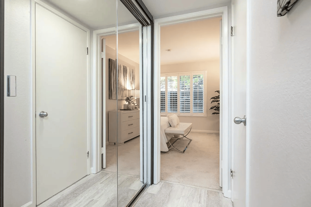 3335 La Mesa Dr - Photo 6 of 21