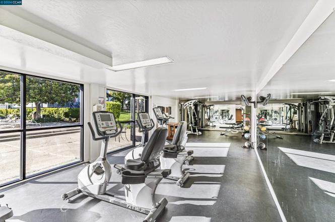 4214 George Ave #2 - Photo 5 of 26