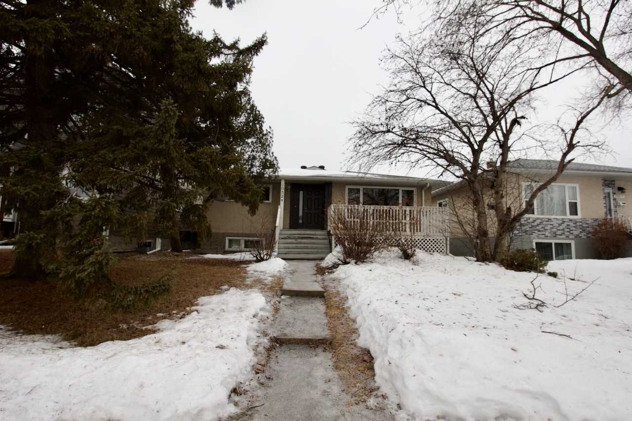 10524 75 St Nw - Photo 2 of 18