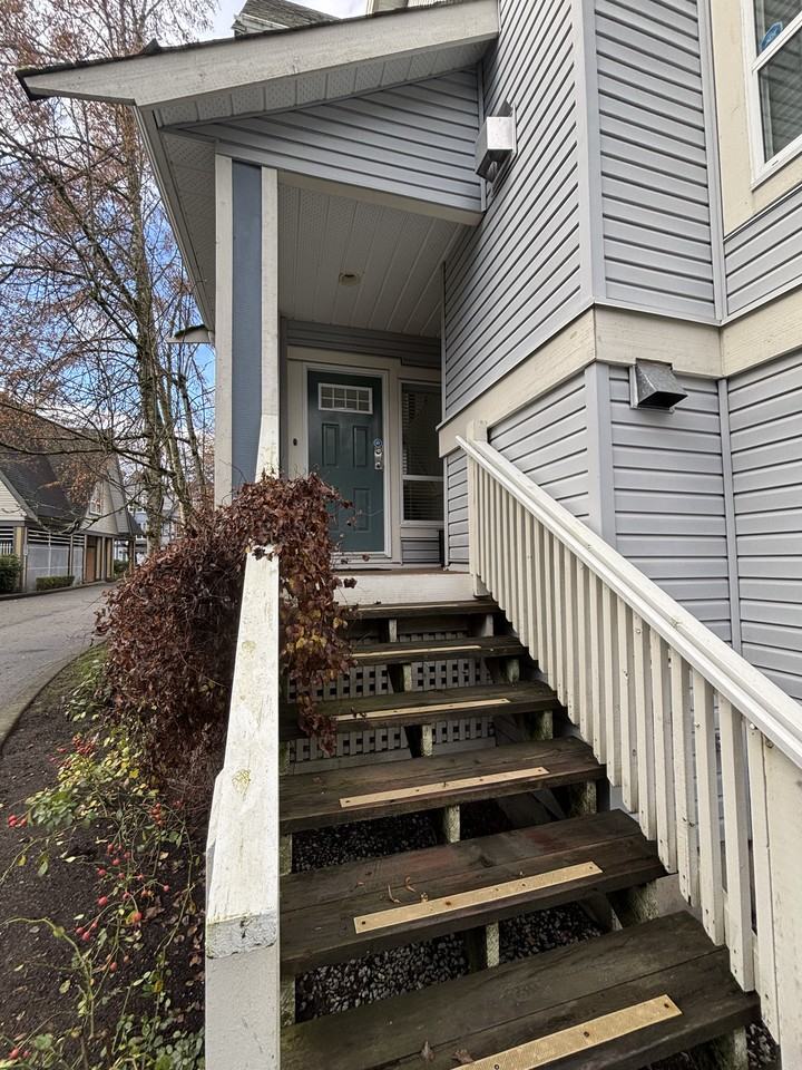 16388 85 Ave - Photo 2 of 12