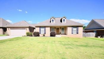 featured image of 408 Pembrooke Cir Se