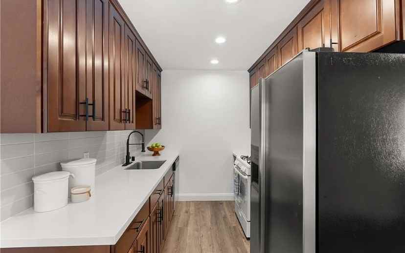 1831 E Appleton St - Photo 7 of 16