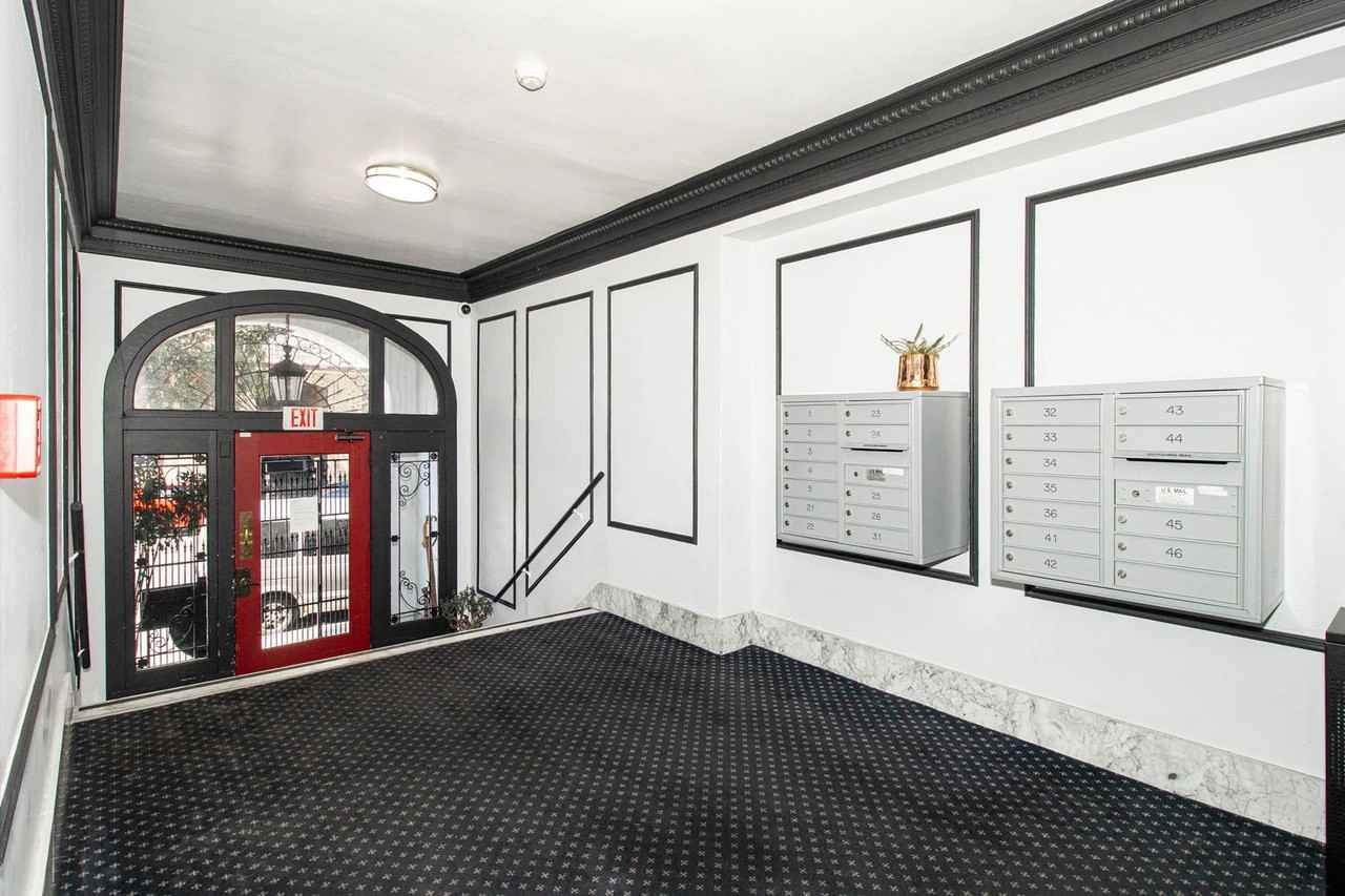 735 Ofarrell St #43 - Photo 3 of 16