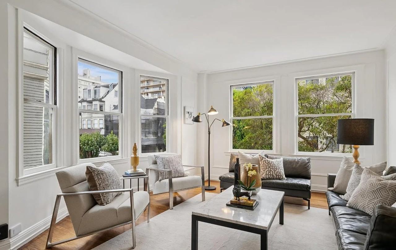 1990 Green St #207 - Photo 5 of 23