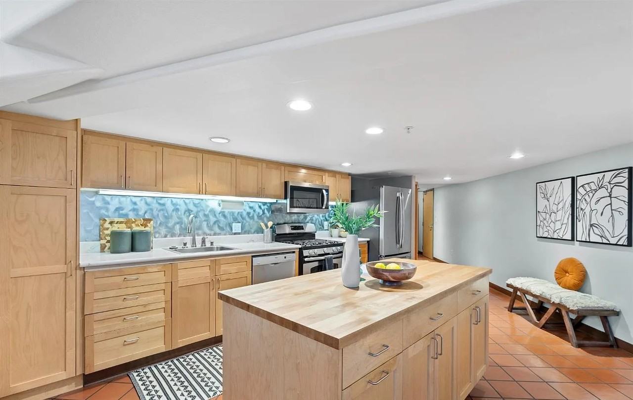 18 Lansing St #205 - Photo 7 of 23