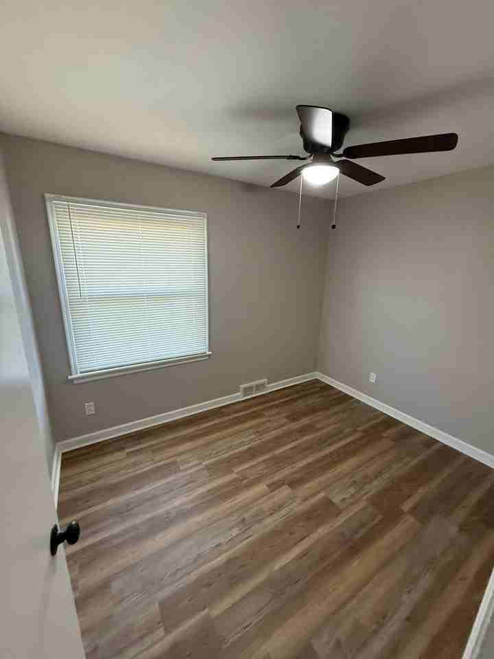 335 Saint Eugene Ln - Photo 3 of 17