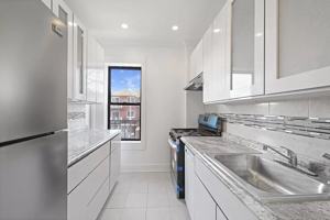 featured image of 4414 Newtown Rd #2N