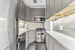 featured image of 195 Prospect Park W #2B