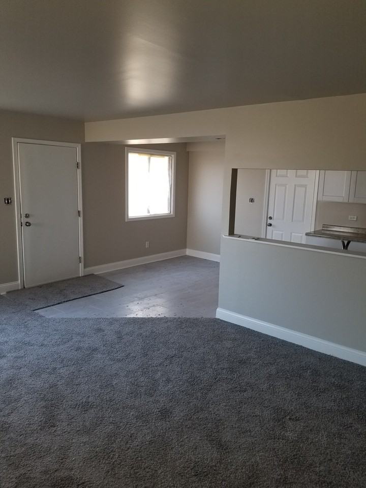 Mailbox #6 - Photo 3 of 10