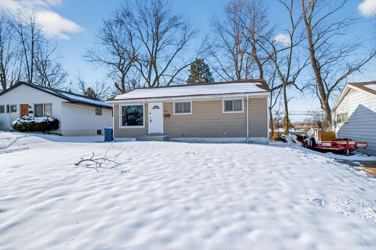 146 Grampian Rd - Photo 2 of 26