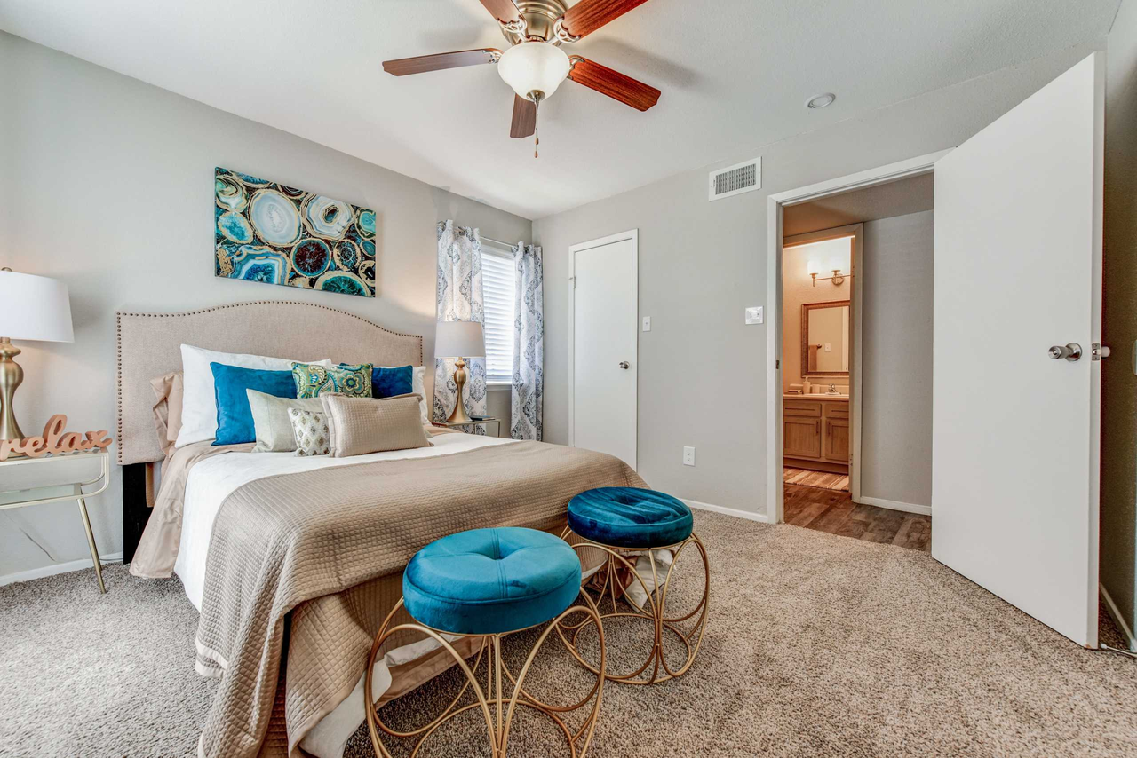 Candleridge Park Apartments - Photo 5 of 13