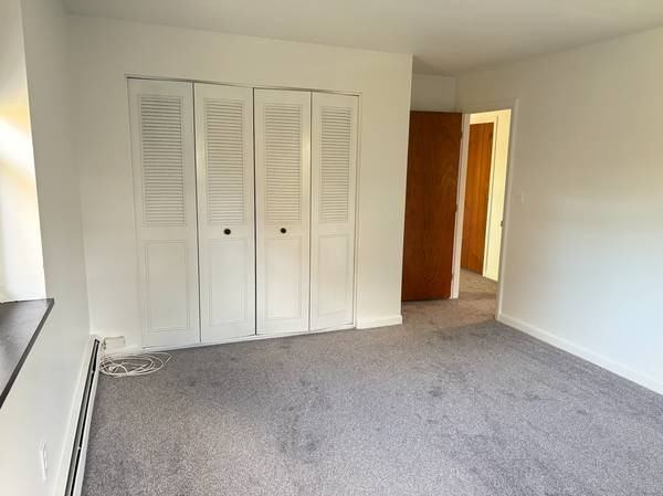 163 Lexington St #21 - Photo 3 of 32