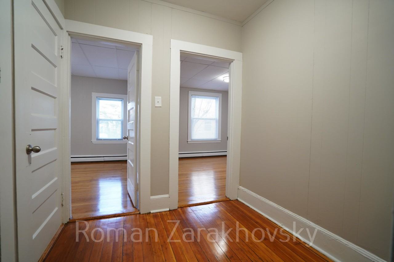 8 Ashford Ct #3 - Photo 6 of 29