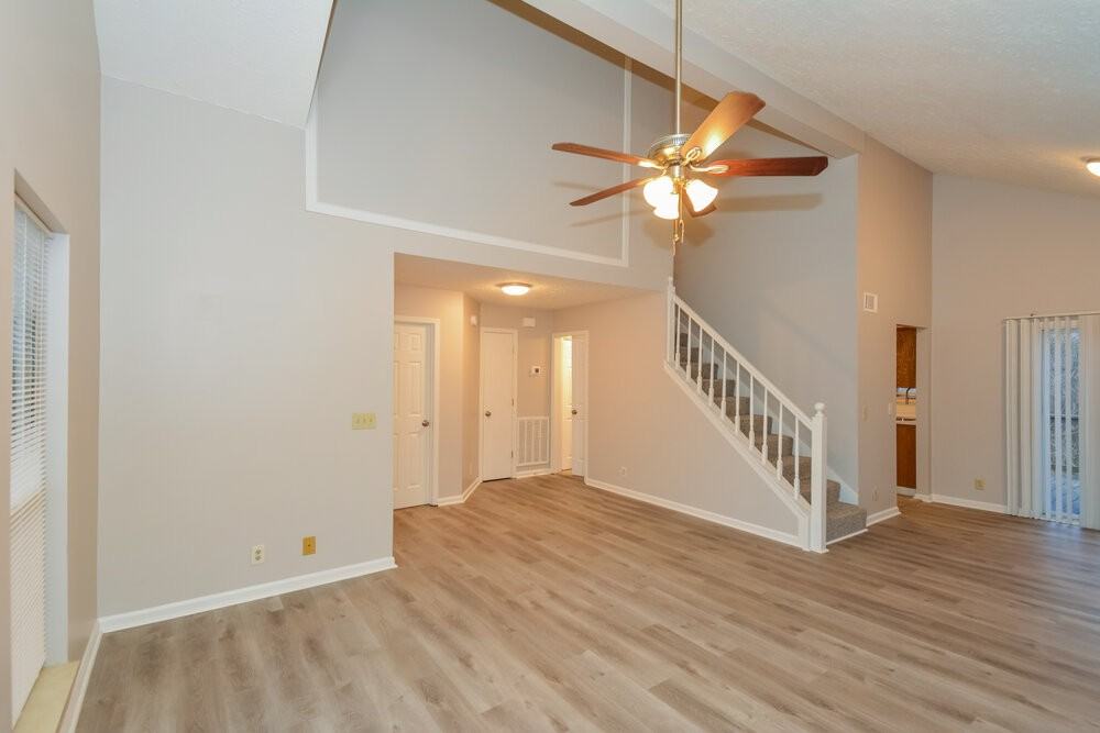 837 Rocky Mountain Pkwy - Photo 7 of 18