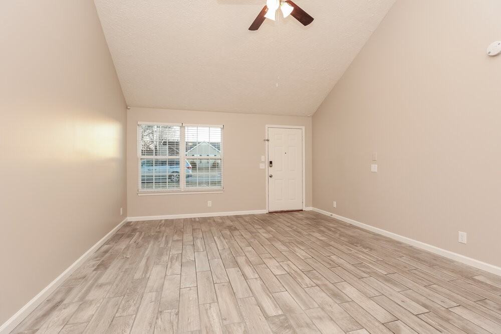 1411 Owasa Trl - Photo 5 of 16