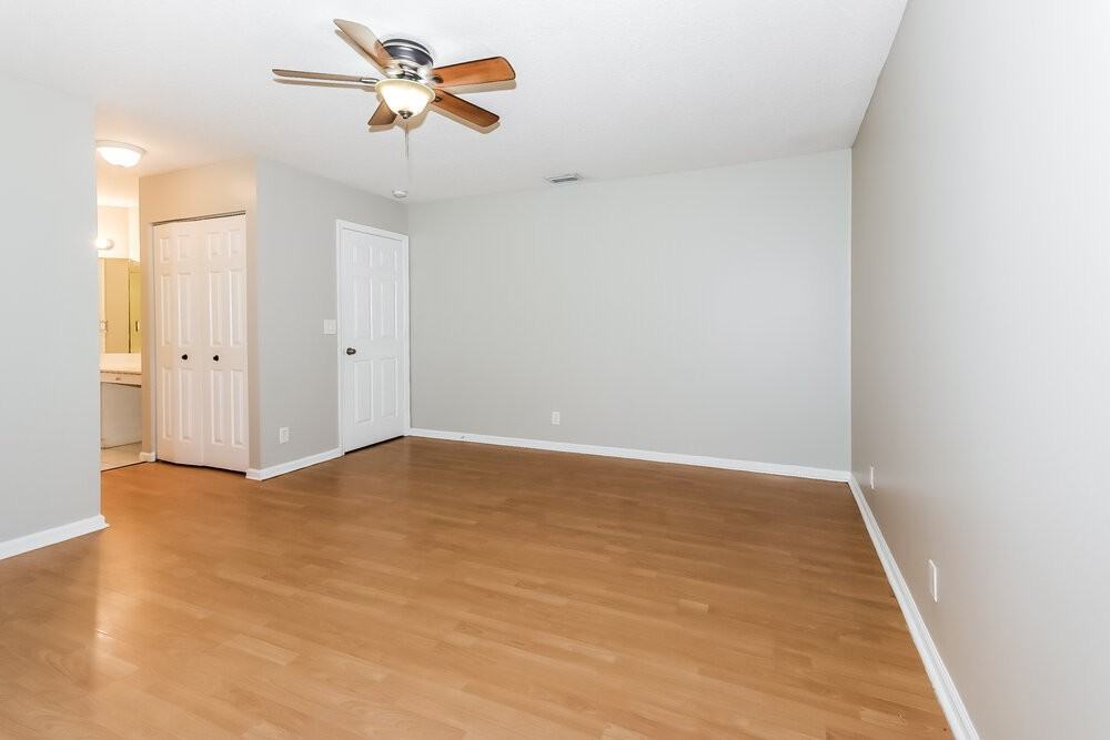 116 Brook Woode Ave - Photo 7 of 16