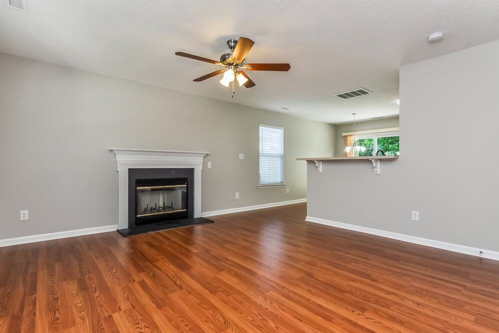 3805 Hopper St - Photo 2 of 15